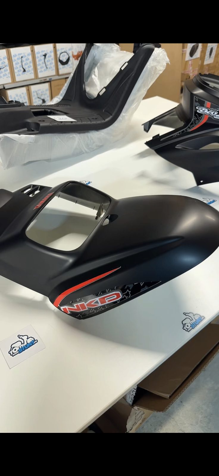 KIT CARÉNAGE NOIR ET ROUGE BOOSTER-BW’S-SPIRIT MBK YAMAHA