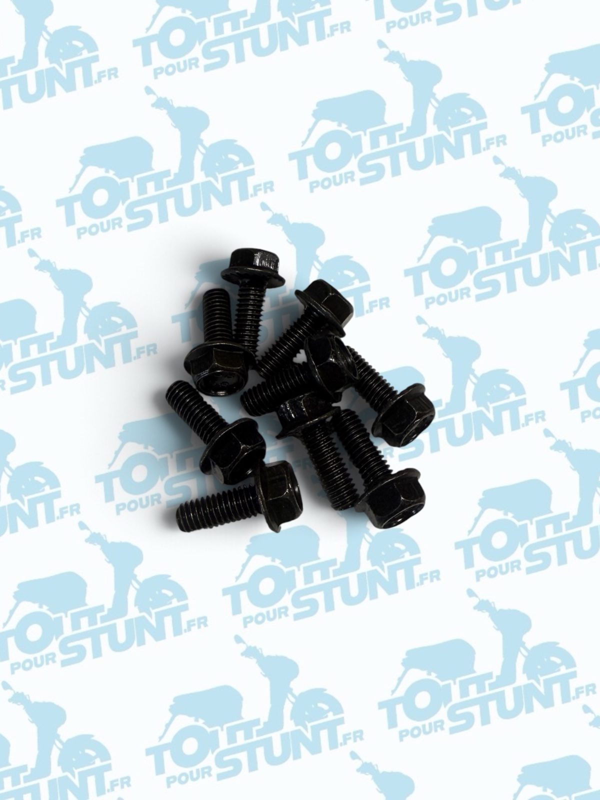 LOT 9 VIS POUR FIXATION PLANCHER COFFRE BAVETTE STUNT SLIDER BOOSTER BW’S SPIRIT NITRO AEROX OVETTO NEOS MBK YAMAHA