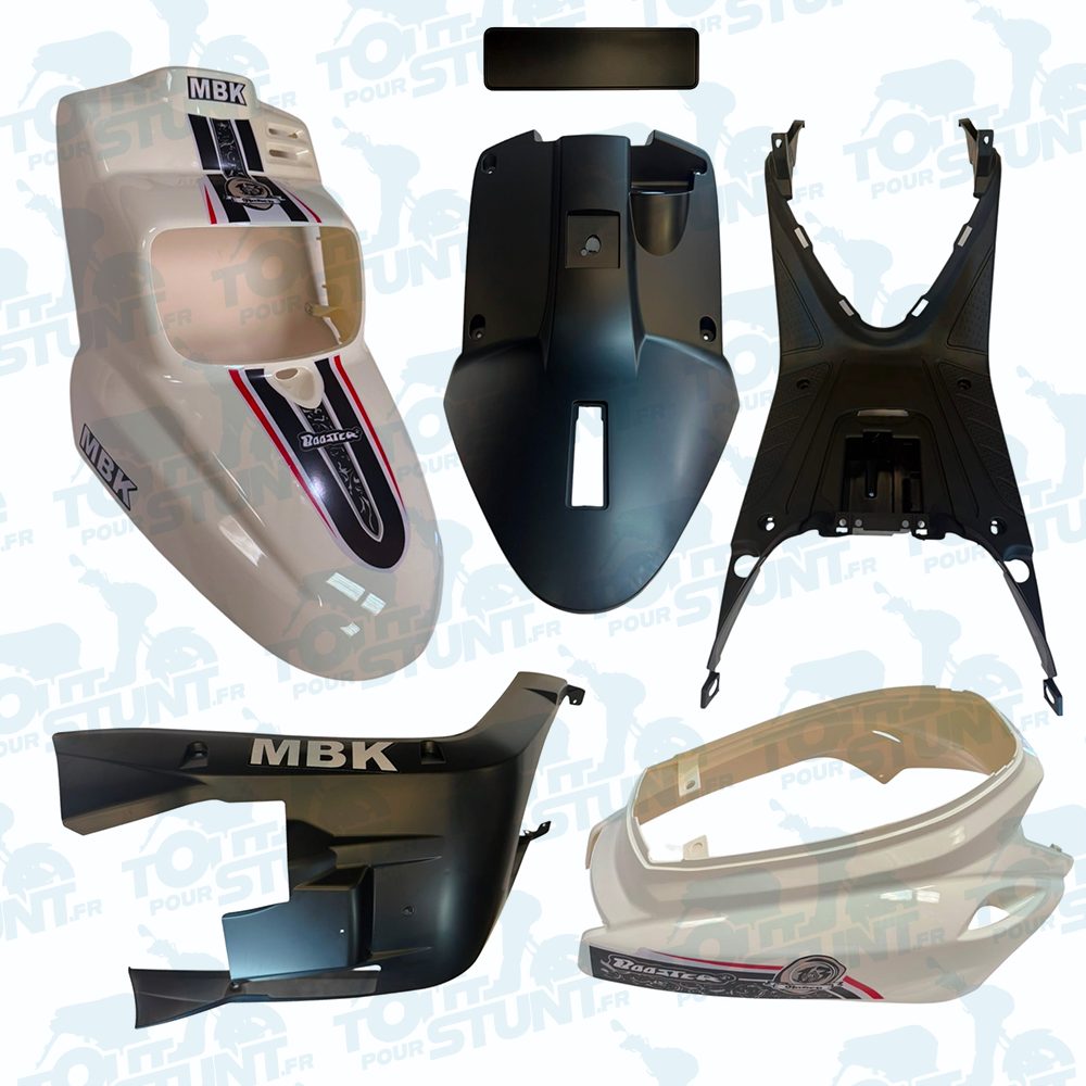 KIT CARÉNAGE BLANC ET ROUGE - BOOSTER - BW’S- SPIRIT MBK YAMAHA