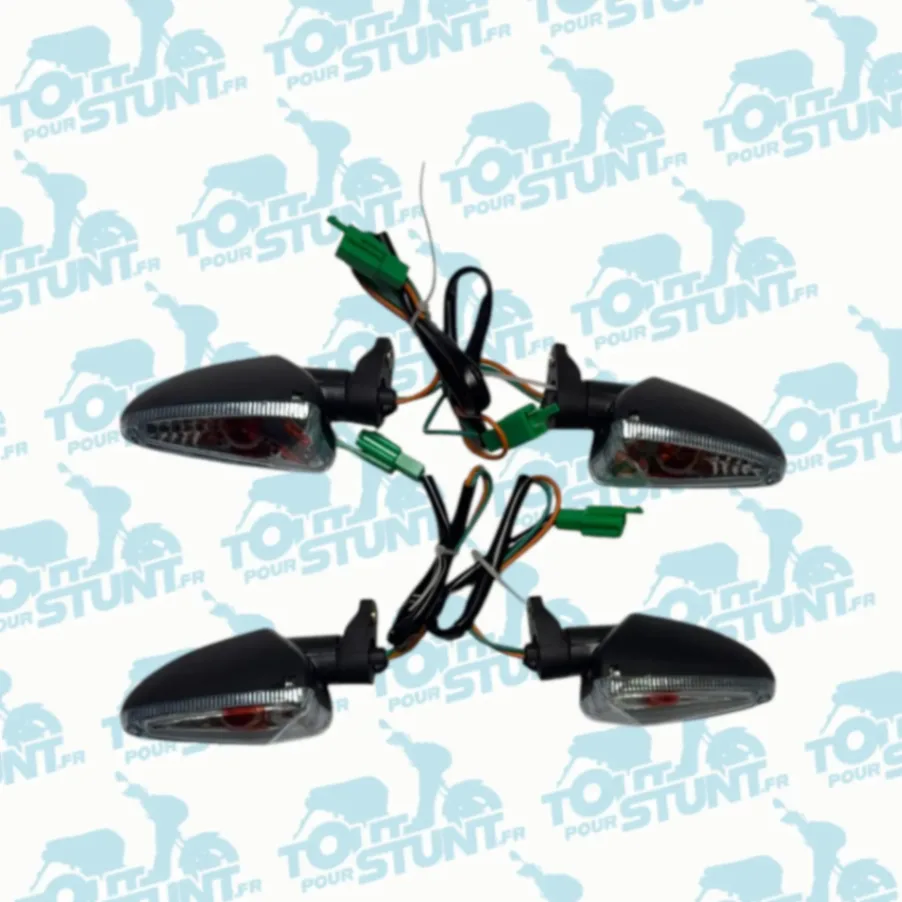 LOT DE 4 CLIGNOTANTS BOOSTER-BW’S-SPIRIT-NITRO-AEROX MBK YAMAHA