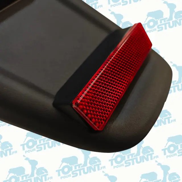 Bavette Arrière – MBK Stunt / Yamaha Slider - vue de détail SCOOTER-MBK-STUNT-YAMAHA